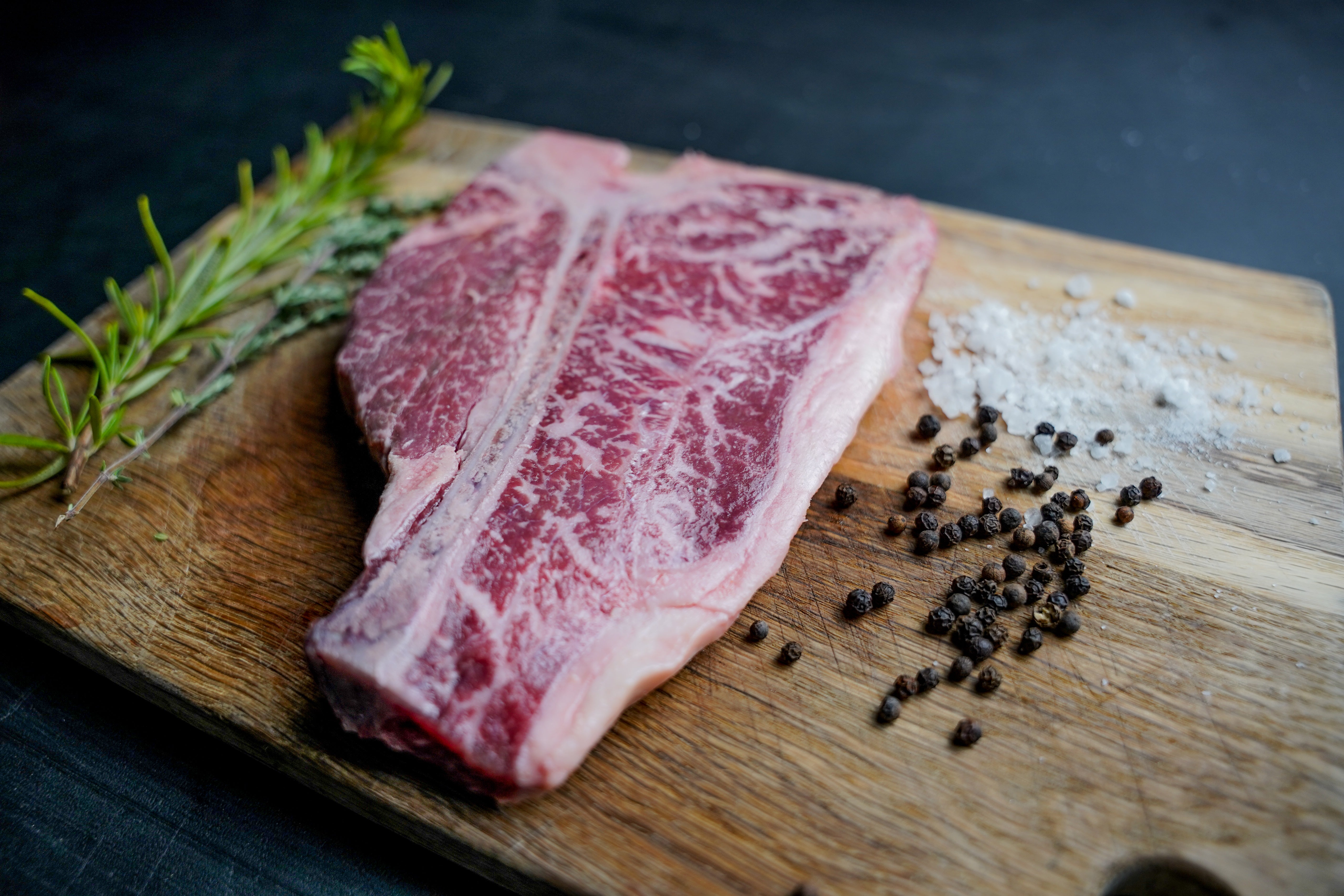 The 2 Best of The World - Wagyu + Ankole