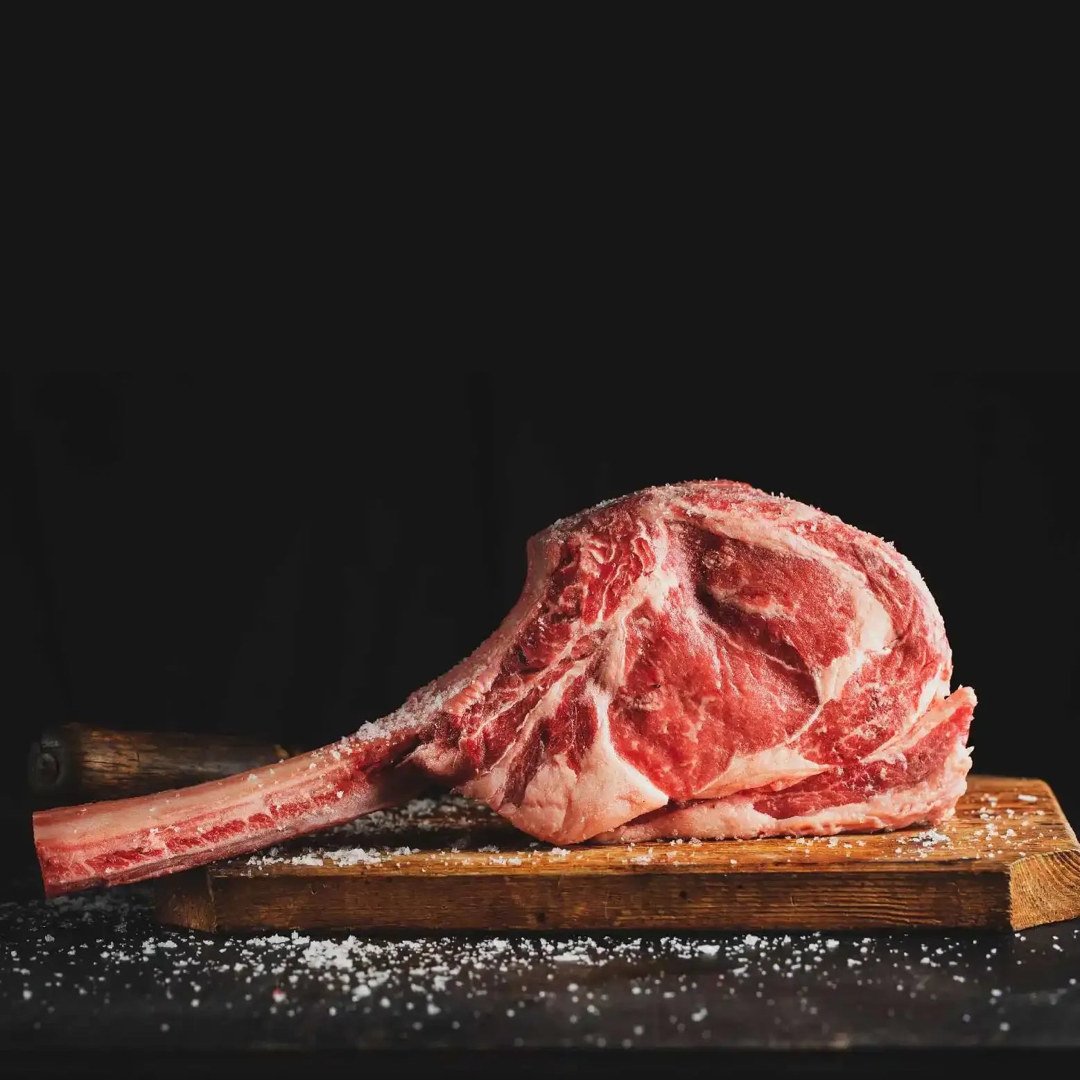 Tomahawk Steak